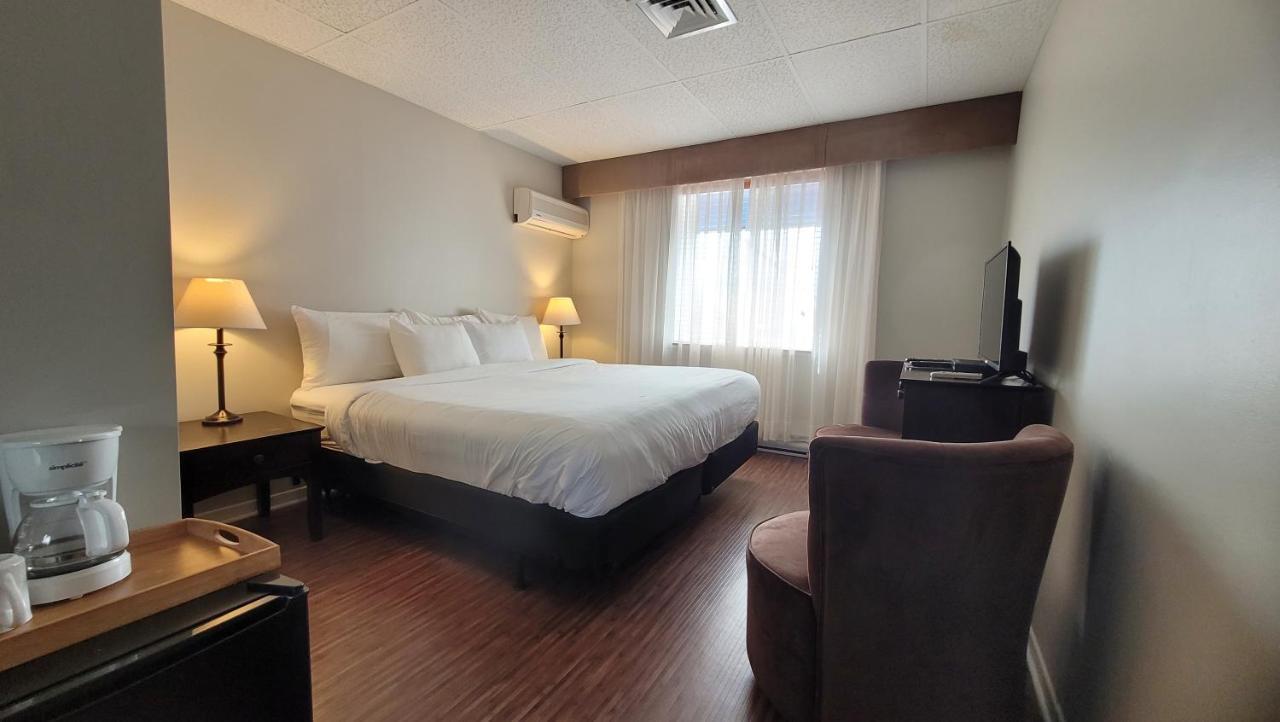 Hotel Aquamer Carleton-sur-Mer ภายนอก รูปภาพ