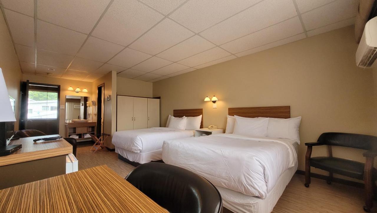 Hotel Aquamer Carleton-sur-Mer ภายนอก รูปภาพ