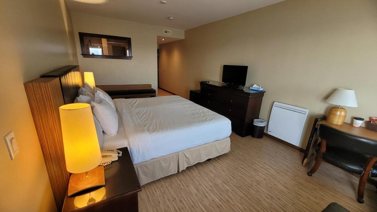 Hotel Aquamer Carleton-sur-Mer ภายนอก รูปภาพ