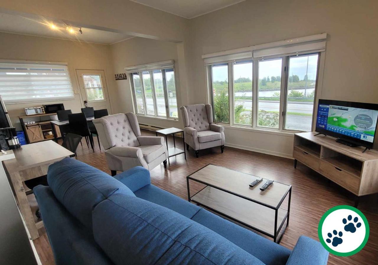 Hotel Aquamer Carleton-sur-Mer ภายนอก รูปภาพ